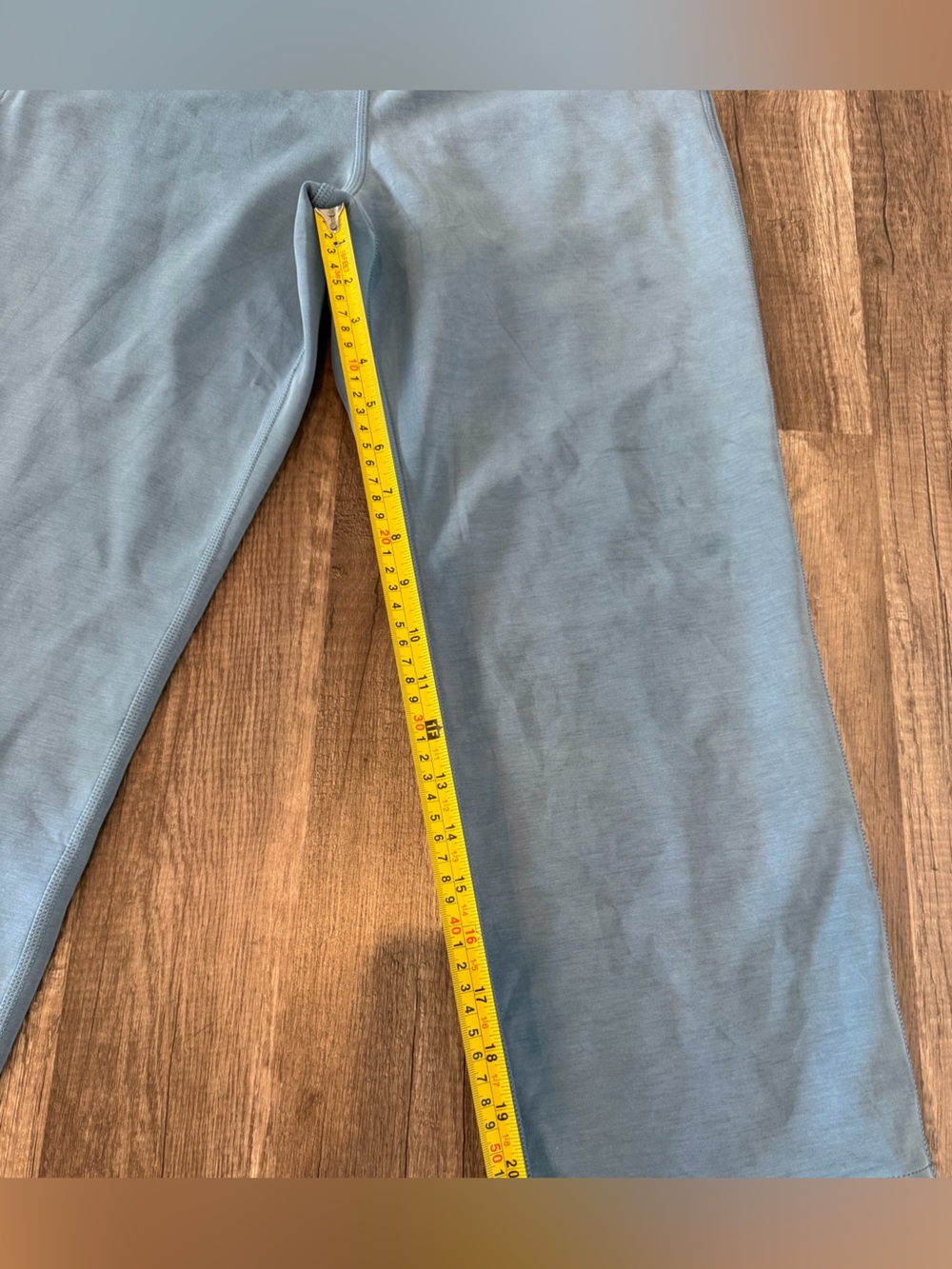 Lululemon Softstreme High-Rise Wide-Leg
Cropped Pant women’s size 4 baby blue - Picture 2 of 9